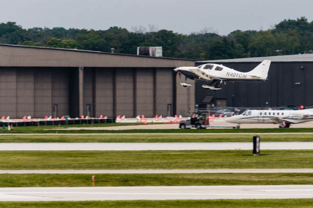 Cessna 400 (N401CM)