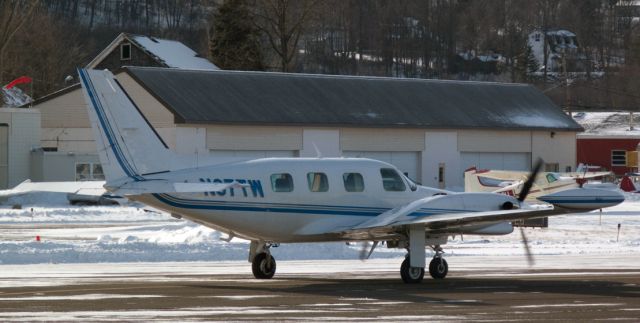 Piper Cheyenne 3 (N37TW) - Take off runway 26.