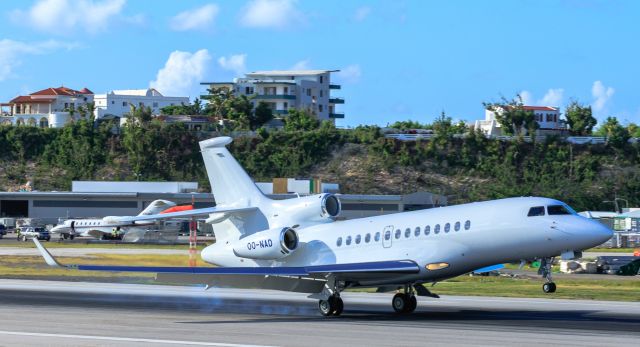 Dassault Falcon 7X (OO-NAD) - Private OO-NAD landing at TNCM St Maarten