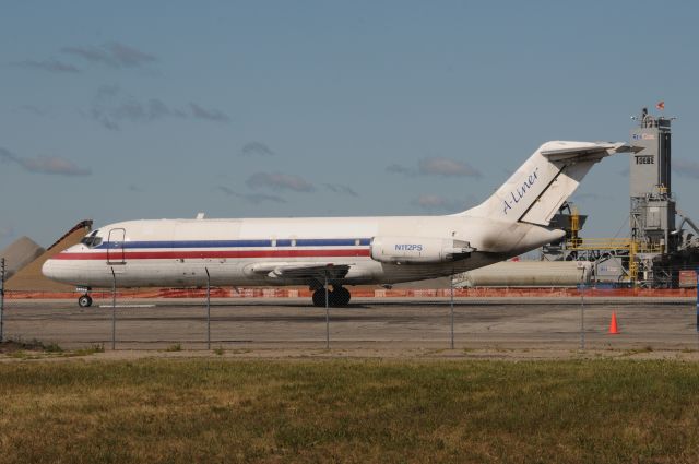 Douglas DC-9-10 (N112PS)