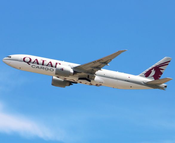 BOEING 777-200LR (A7-BFG)