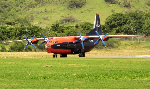 Antonov An-12 (UR-CEZ)