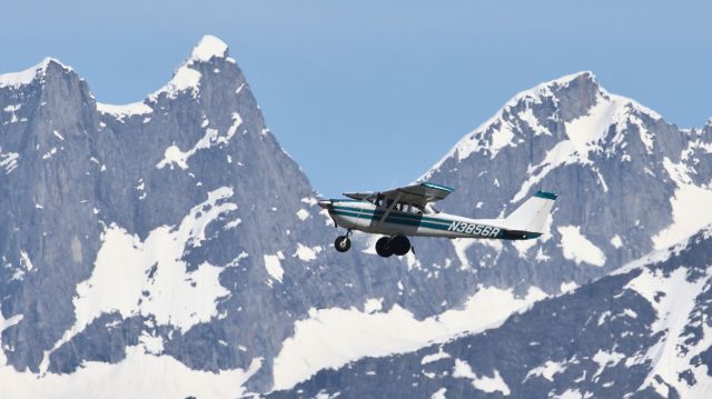 Cessna Skyhawk (N3856R) - Departing Juneau.  The peaks in the background are several miles away, above the Mendenhall Glacier.