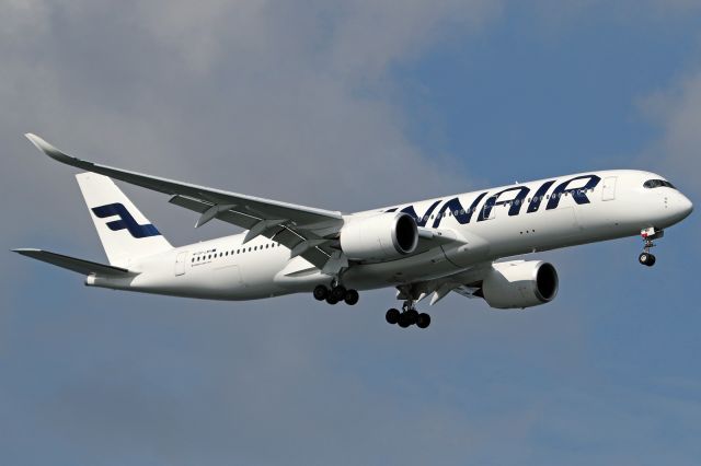 Airbus A350-900 (OH-LWH)