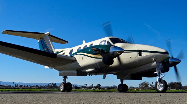 Beechcraft King Air F90 (N867MA)