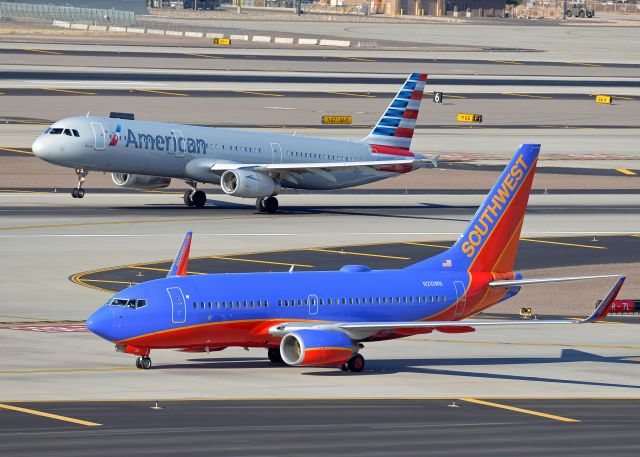 Boeing 737-700 (N210WN)