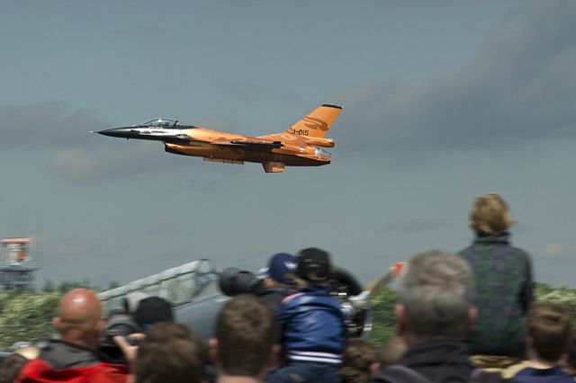 — — - Open days Dutch Airforce