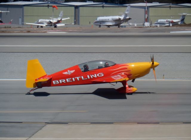 EXTRA EA-300 (N311EX)