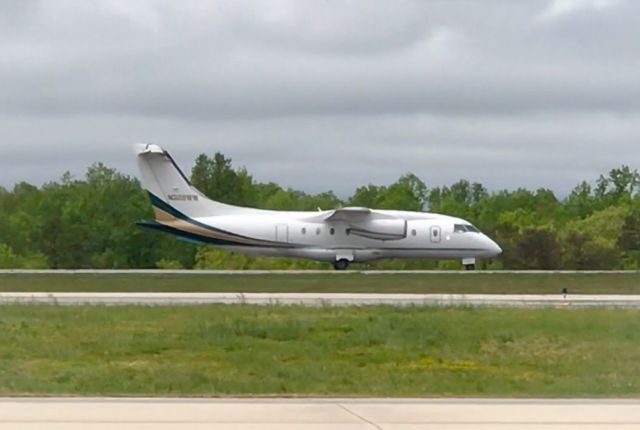 Fairchild Dornier 328 (N328WW)