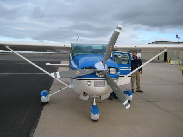 Cessna Skylane (N6708M)