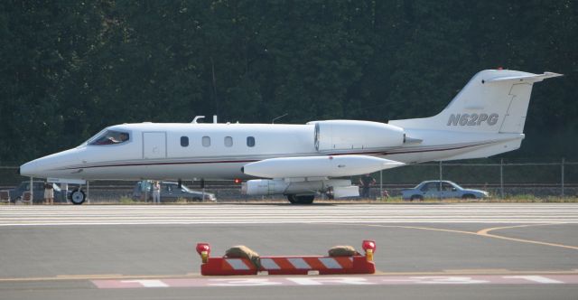 Learjet 35 (N62PG)