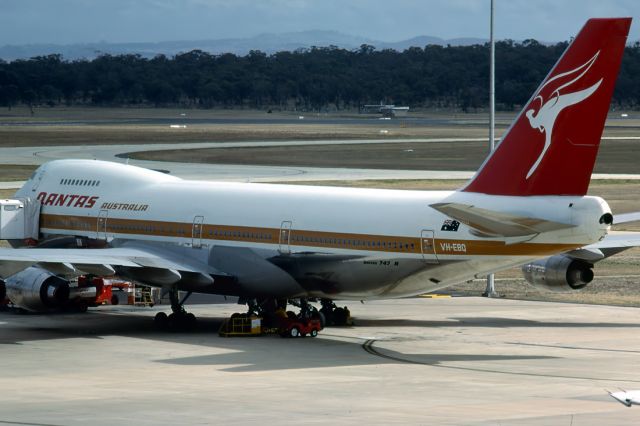 Airbus A330-200 (VH-EBQ) - QANTAS - BOEING 747-238B - REG : VH-EBQ (CN 22145/410) - TULLAMARINE INTERNATIONAL AIRPORT MELBOURNE VIC. AUSTRALIA - YMML 3/4/1980