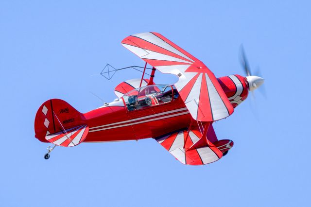 PITTS Special (S-2) (N92BT) - Aviat Pitts S-2B departs Livermore Municipal Airport (CA). April 2021.