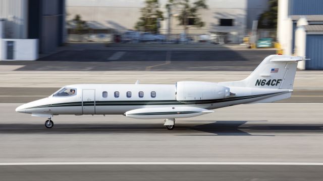 Learjet 35 (N64CF) - Taken from the Santa Monica Airport Observation Deck