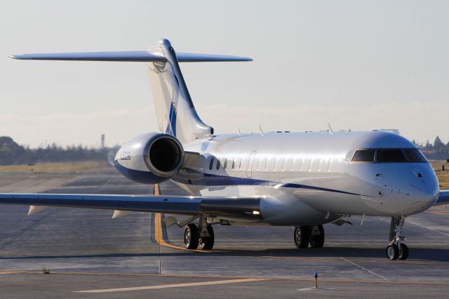 Bombardier Global Express (HL8238)