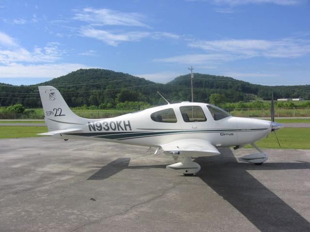 Cirrus SR-22 (N930KH)