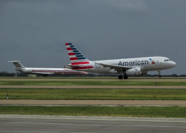 Airbus A319 (N804AW)