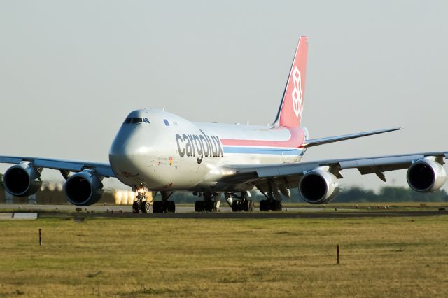 BOEING 747-8 (LX-VCI)