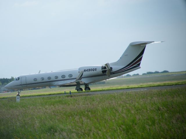 Gulfstream Aerospace Gulfstream IV (N490QS) - N490QS G4 EINN 22/06/14