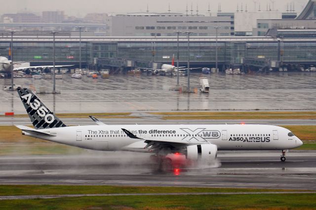 Airbus A350-900 (F-WWYB)