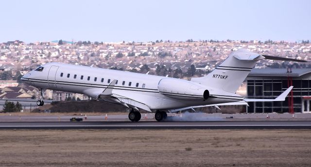 Bombardier Global Express (N770KF)