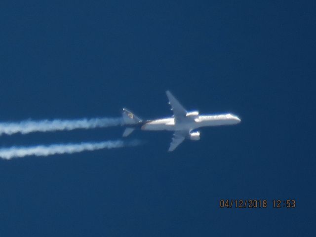 Boeing 757-200 (N413UP)