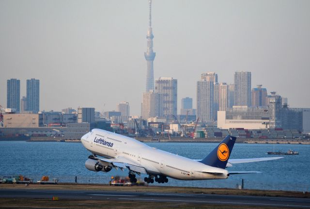 BOEING 747-8 (D-ABYU)