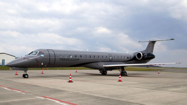 Embraer ERJ-145 (D-AMME)