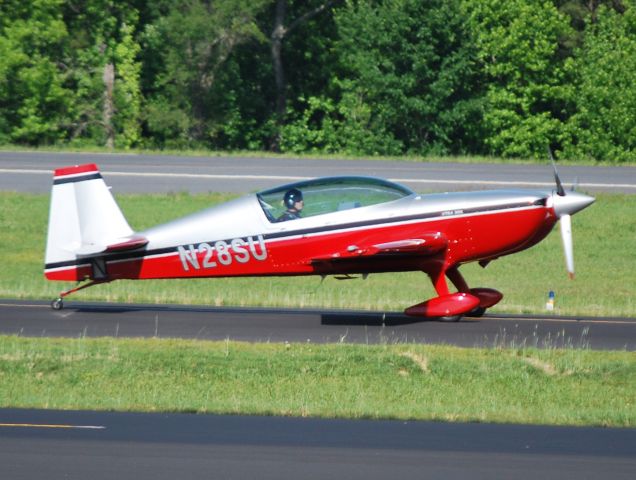 Experimental 100kts-200kts (N28SU) - VON B LLC (NASCAR driver Carl Edwards plane) at KJQF - 5/26/13