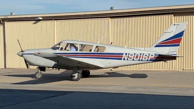 Piper PA-24 Comanche (N9016P) - Taxing out for a short flight. Taken 12/26/2018.