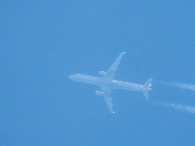 Airbus A321 (N165NN)