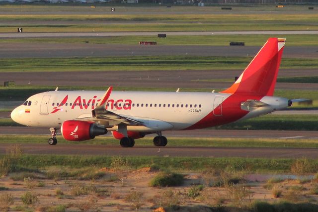 Airbus A319 (N726AV) - October 31, 2019