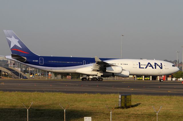 Airbus A340-300 (CC-CQF) - on 5 November 2012