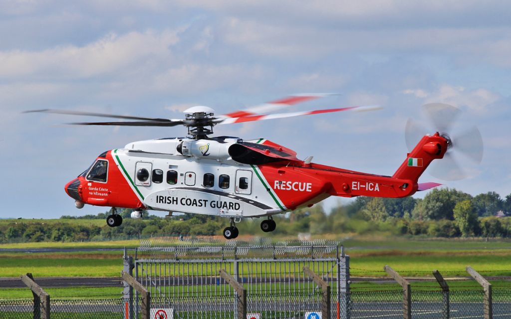 Sikorsky Helibus (EI-ICA) - s-92 ei-ica dep shannon 13/8/15.
