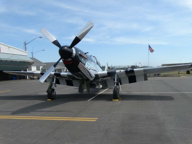 North American P-51 Mustang (N51HY)