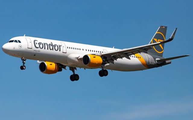 Airbus A321 (D-ATCC)