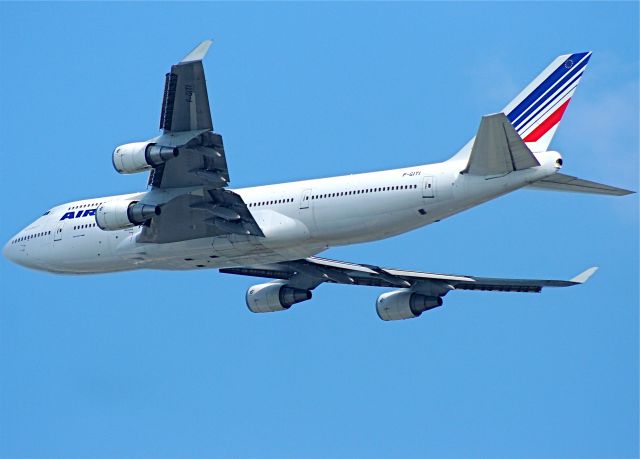 Boeing 747-400 (F-GITI)