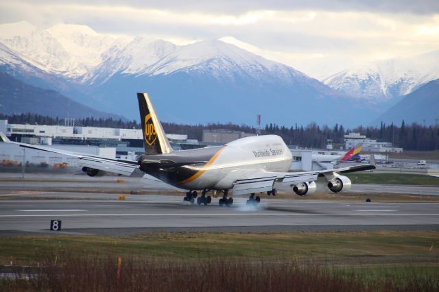 Boeing 747-400 (N579UP)