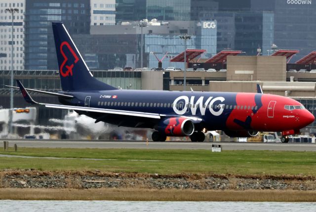 Boeing 737-800 (C-FHNM)