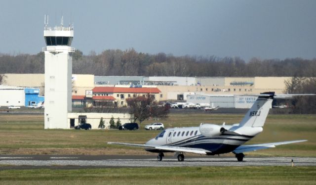 Cessna Citation CJ3 (N5KJ) - On the roll for departure is this 2004 Cessna Citation 525B from the Autumn of 2020.