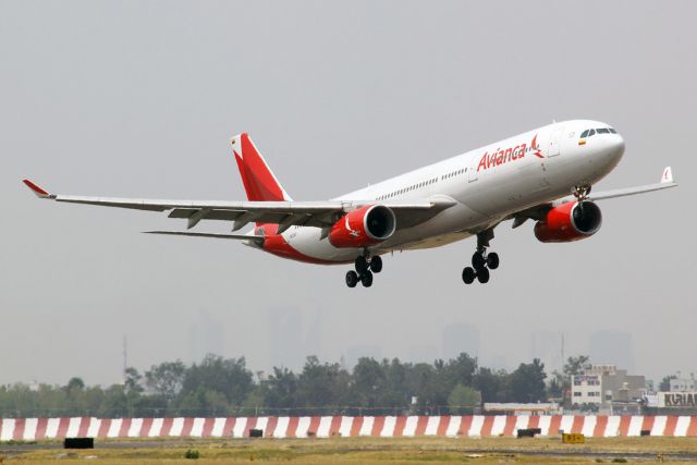 Airbus A330-300 (N803AV) - on filnals to 05R RWY, no public spotting place, air side. March 2019