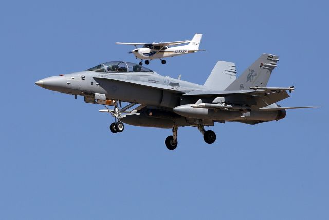 — — - THE TORTOISE AND THE HARE McDonnell Douglas FA/18D Hornet & Cessna 172S N483SP @ Yuma IA, AZ