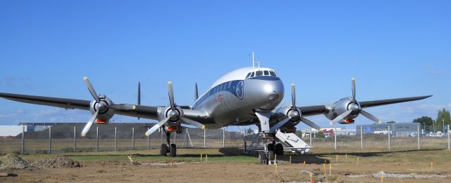 F-BGNJ — - https://superconstellation-nantes.fr/histoire-super-constellation-lockheed/