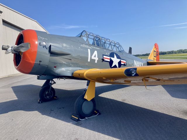 North American T-6 Texan (N319AP)