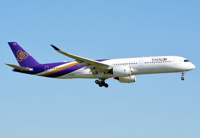Airbus A350-900 (HS-THL)