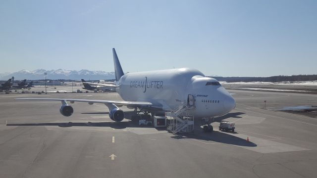 Boeing 747-400 (N747BC)