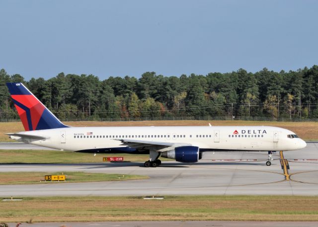 Boeing 757-200 (N630DL)