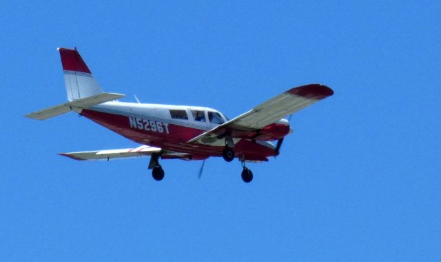 Piper Seneca (N5296T) - On final is this 1972 Piper Seneca PA-34-200 in the Spring of 2020.