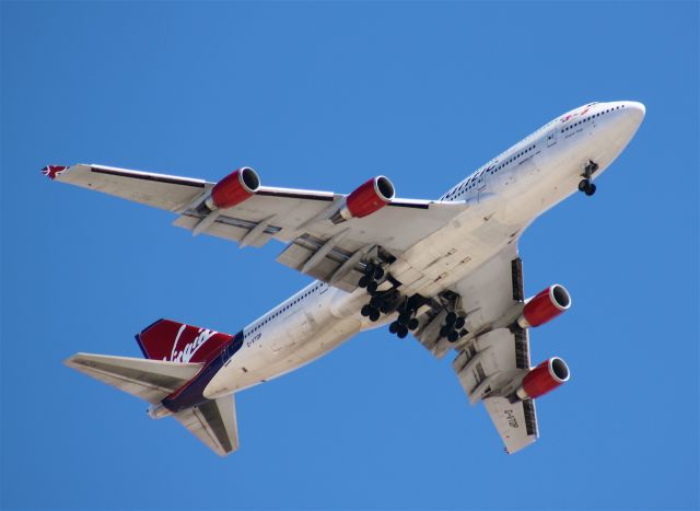 Boeing 747-400 (G-VTOP) - G-VTOP  Boeing 747-4Q8 " VIR43 " on approach to Las Vegas McCarron Airport arriving from London Gatwick Airport Wednesday August 11th 2010.