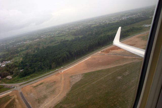 Boeing 737-800 —